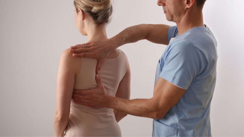 Patient mit Therapeut